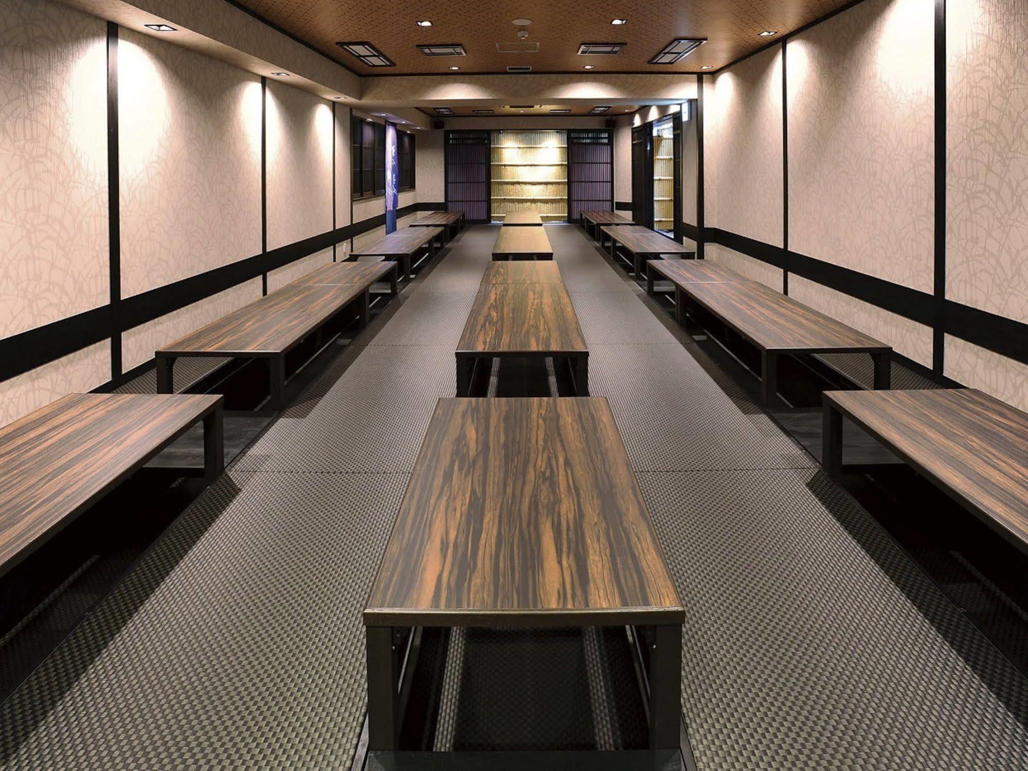 Satomo Ryokan Киото Экстерьер фото